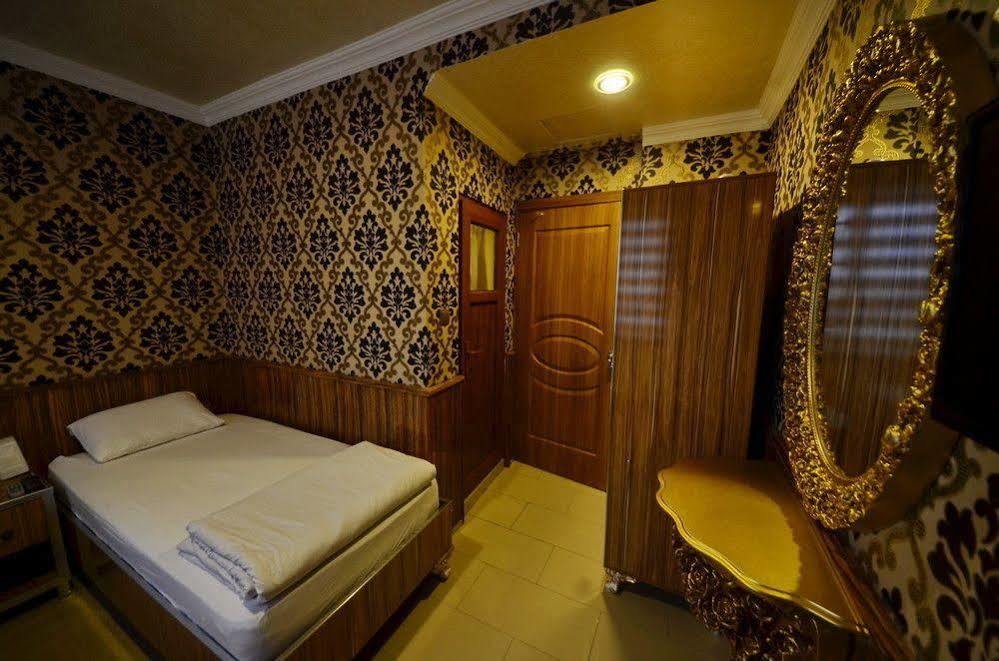 Istiklal Hotel Sanlıurfa Esterno foto